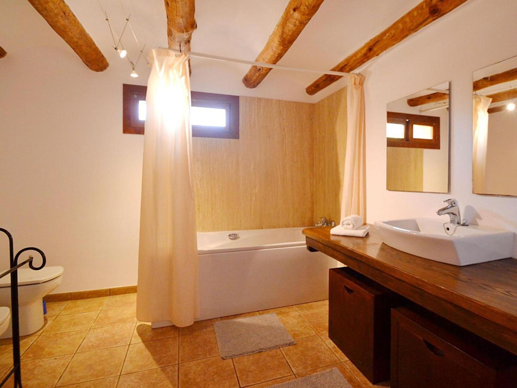 Mascaro By Interhome *